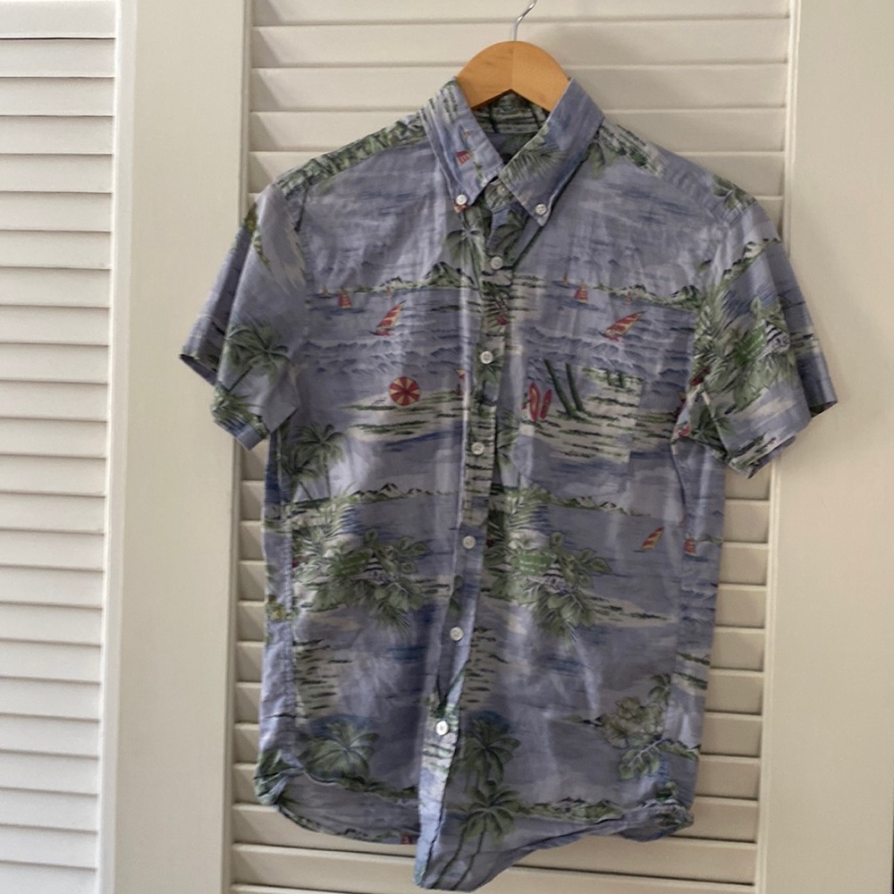 Men’s size small J.Crew Hawaiian shirt
